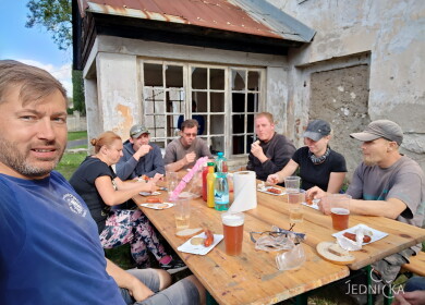 Jednička se probouzí 2023