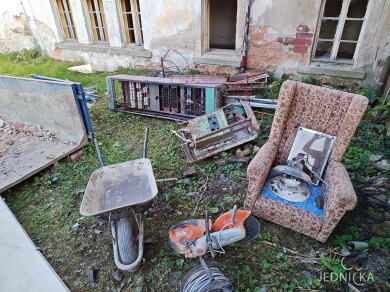 Jednička se probouzí 2023